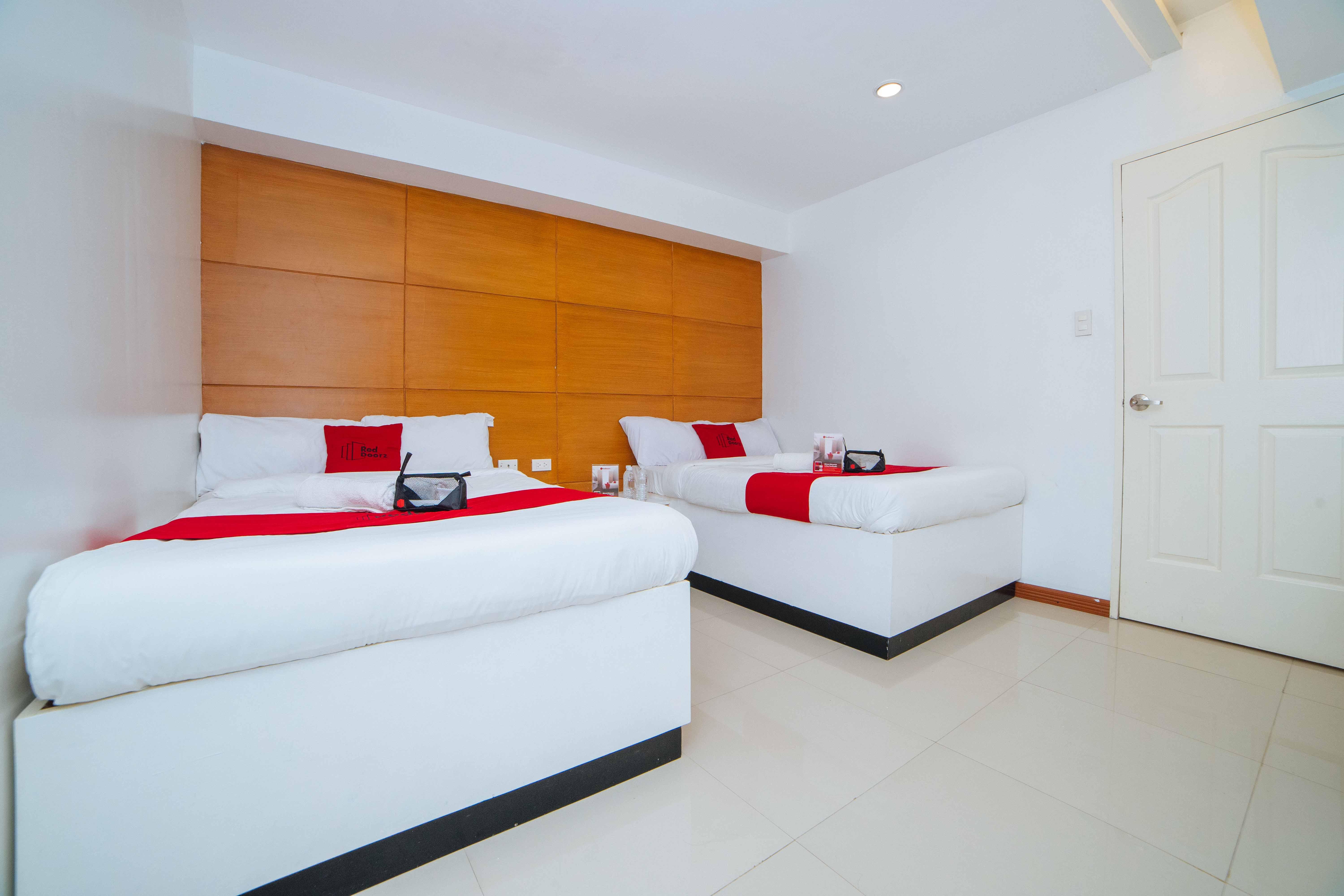 Reddoorz Near Bambang Station Hotel Manila Luaran gambar