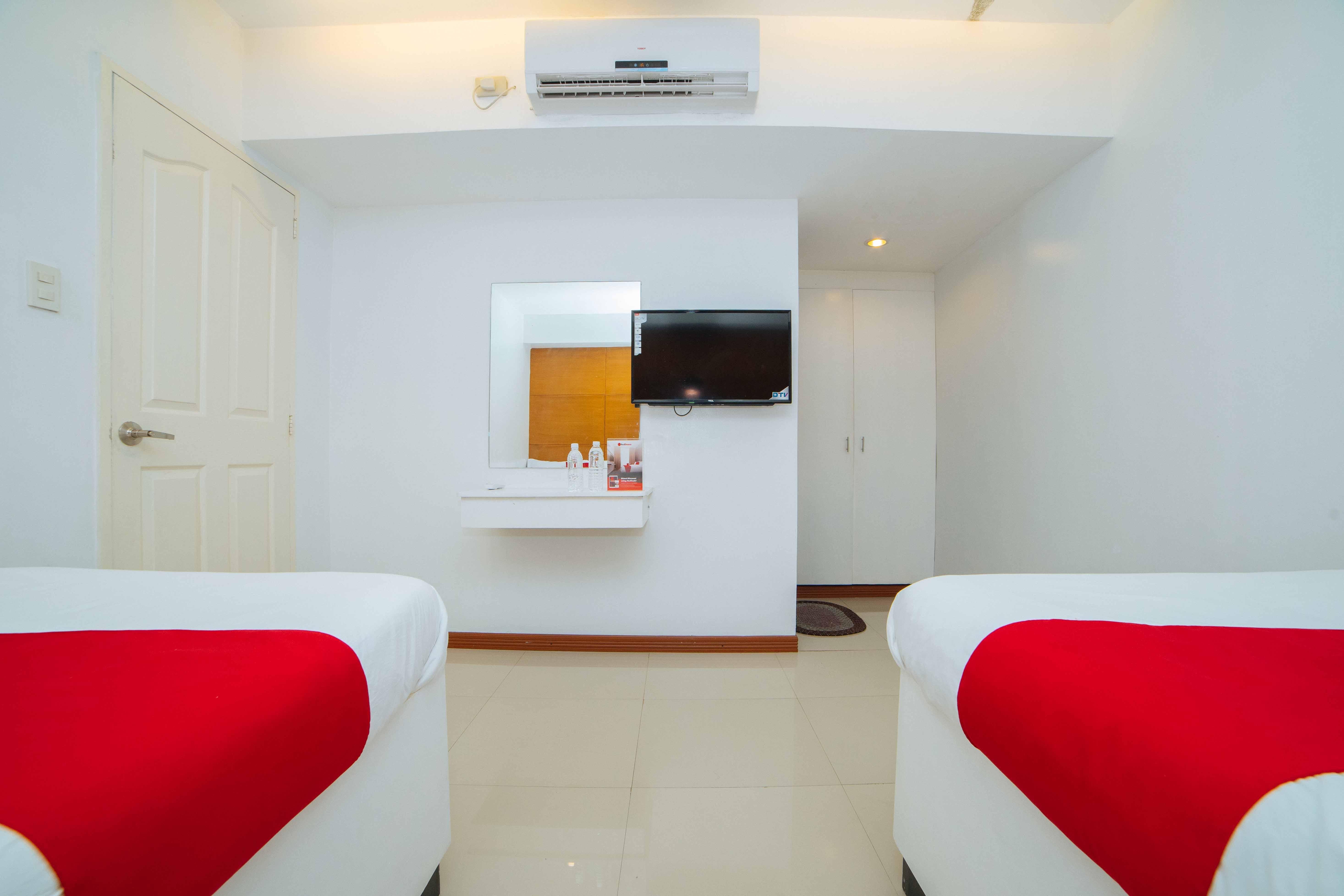 Reddoorz Near Bambang Station Hotel Manila Luaran gambar