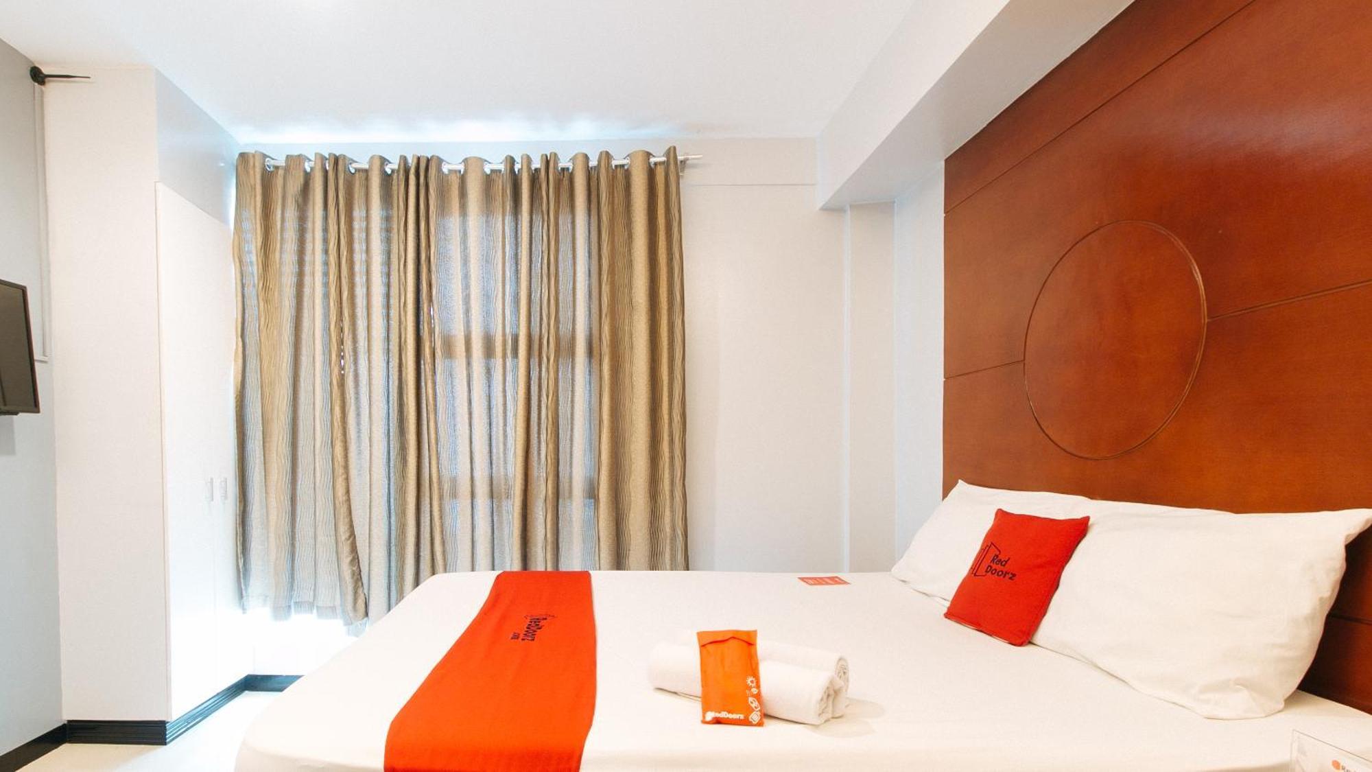 Reddoorz Near Bambang Station Hotel Manila Luaran gambar