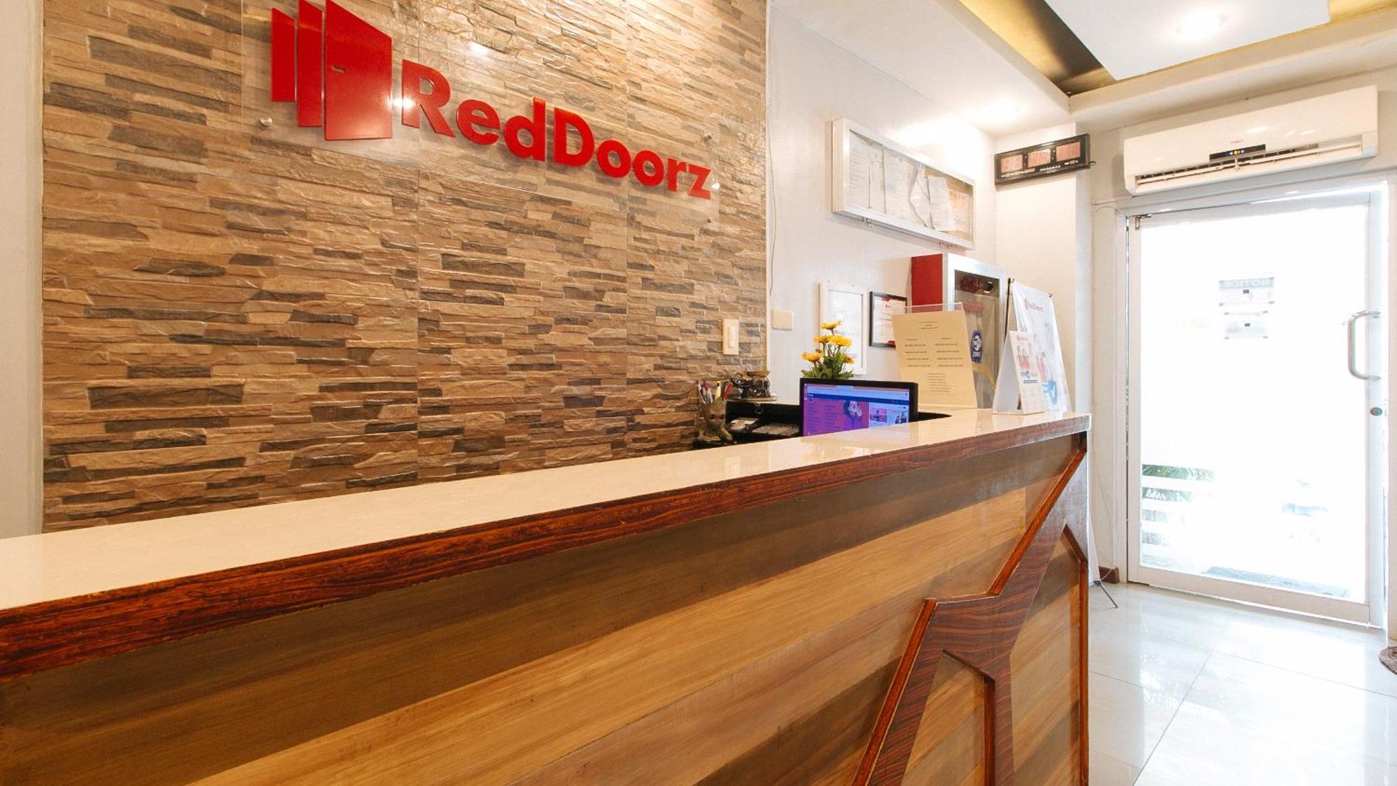 Reddoorz Near Bambang Station Hotel Manila Luaran gambar