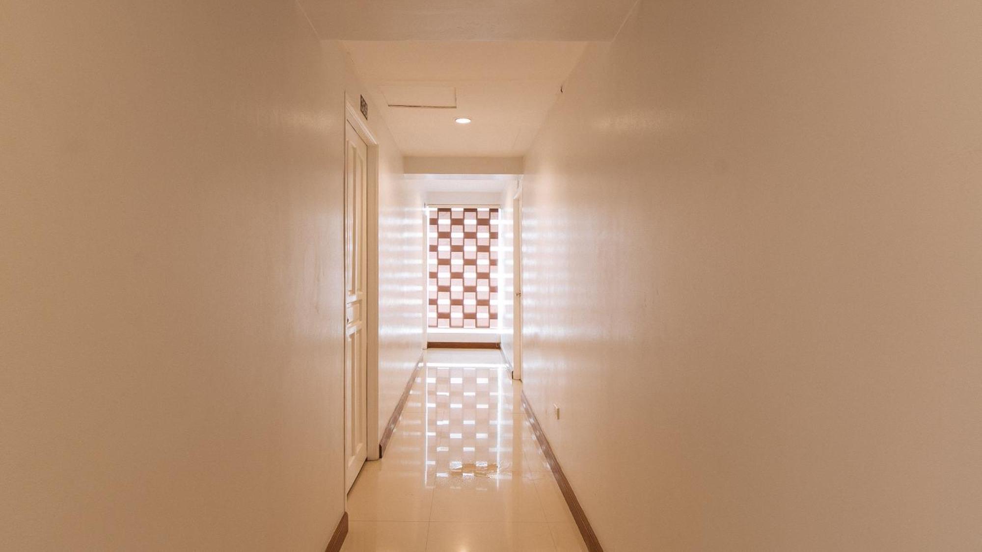 Reddoorz Near Bambang Station Hotel Manila Luaran gambar