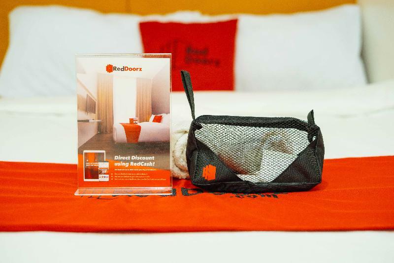 Reddoorz Near Bambang Station Hotel Manila Luaran gambar